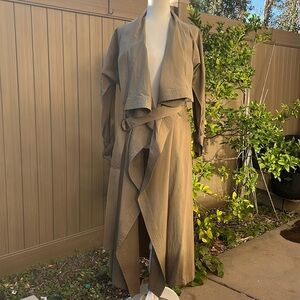 Tusso  Olive Green Coat Long Line Belted Pockets Stretch Women's Size 3